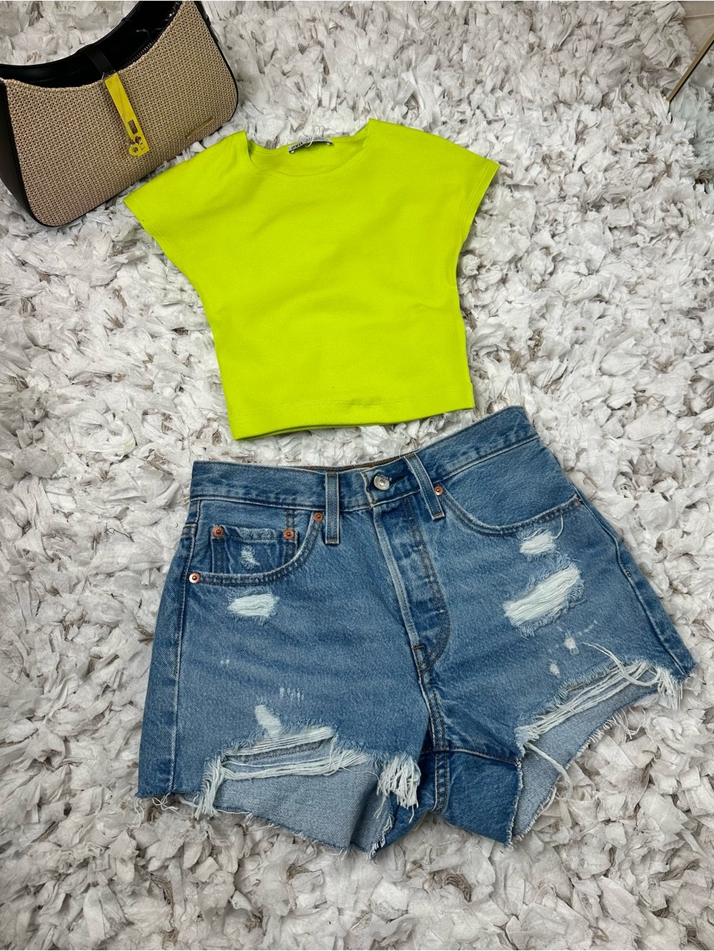 Levi’s 501 Distressed Denim Shorts W26 High Rise Light Wash